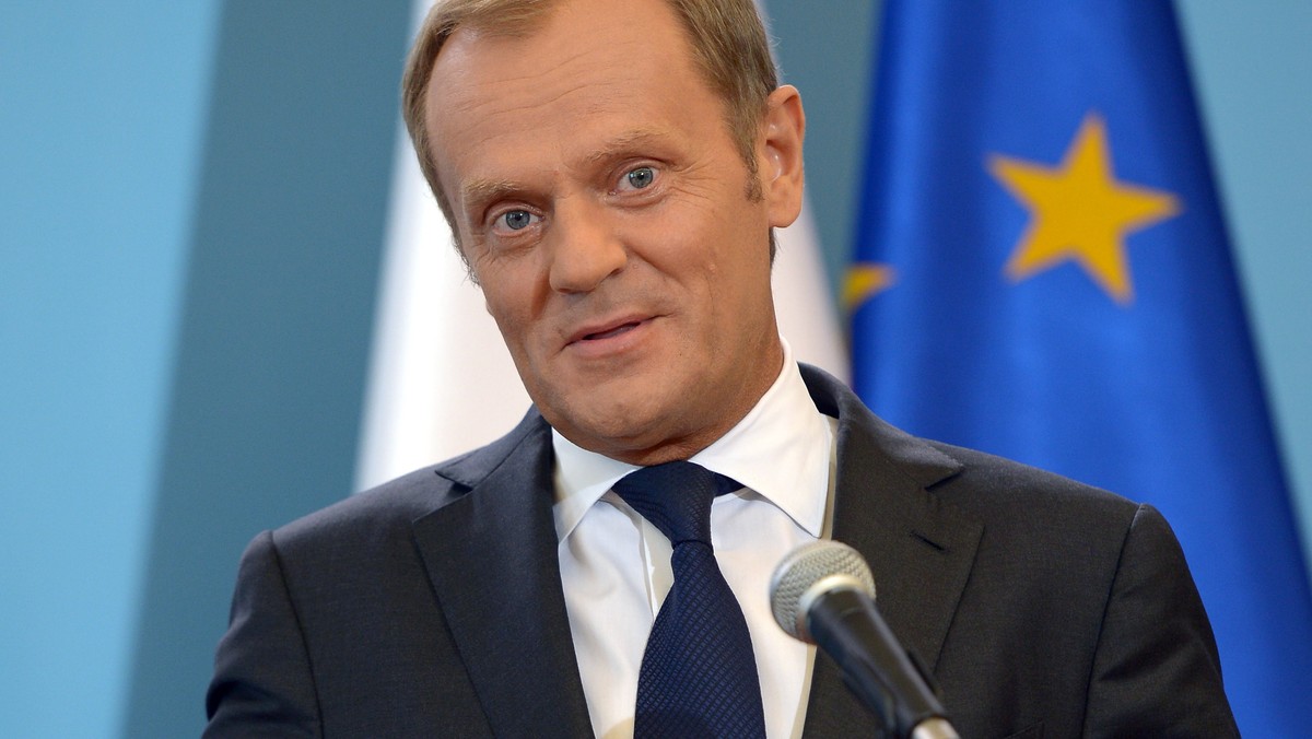 Donald Tusk na zwolnieniu lekarskim. Szef rządu przeszedł zaplanowaną wczesniej operację lewego barku - poinformowała podczas spotkania z dziennikarzami rzecznik rządu Małgorzata Kidawa-Błońska.