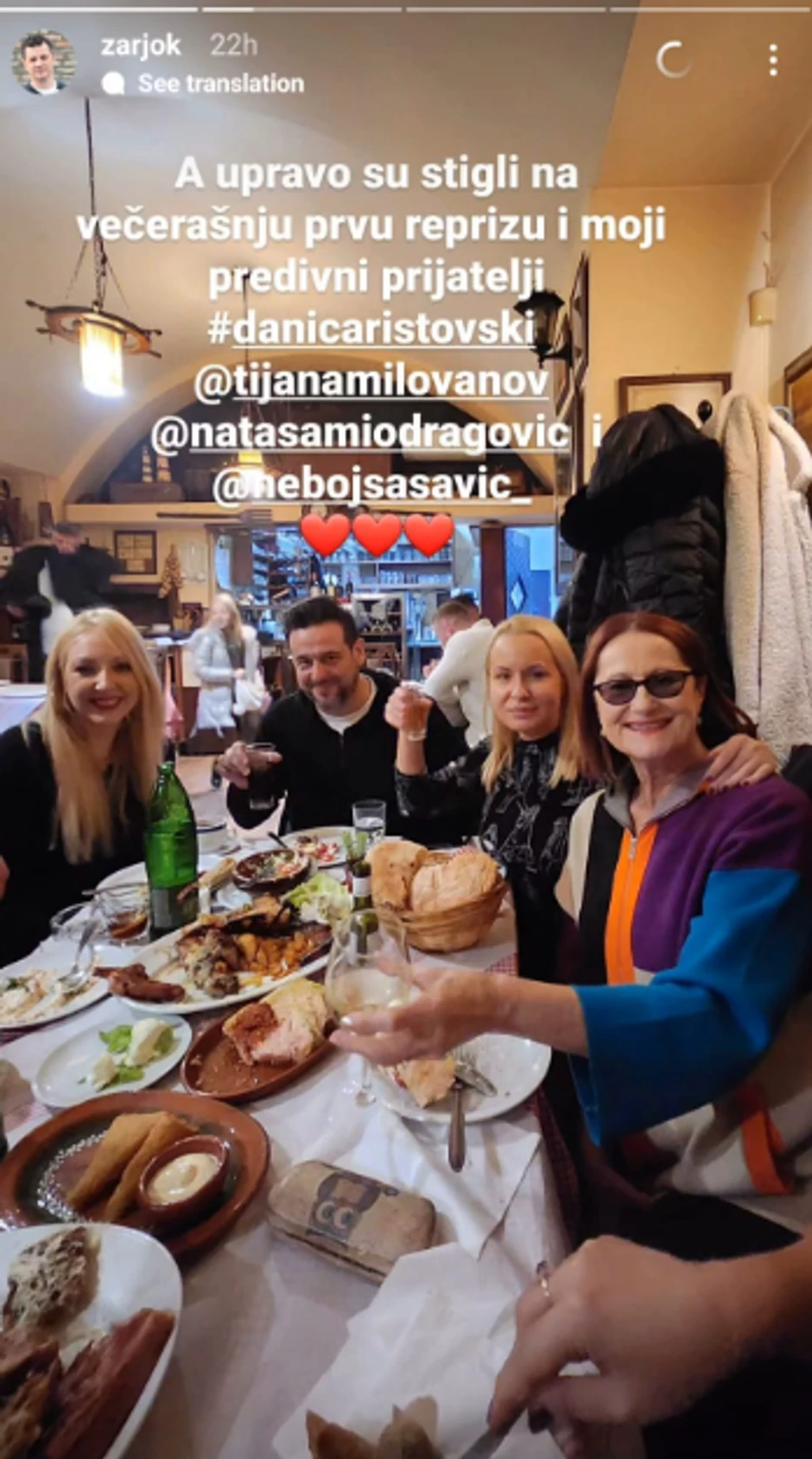 Danica Ristovski u društvu