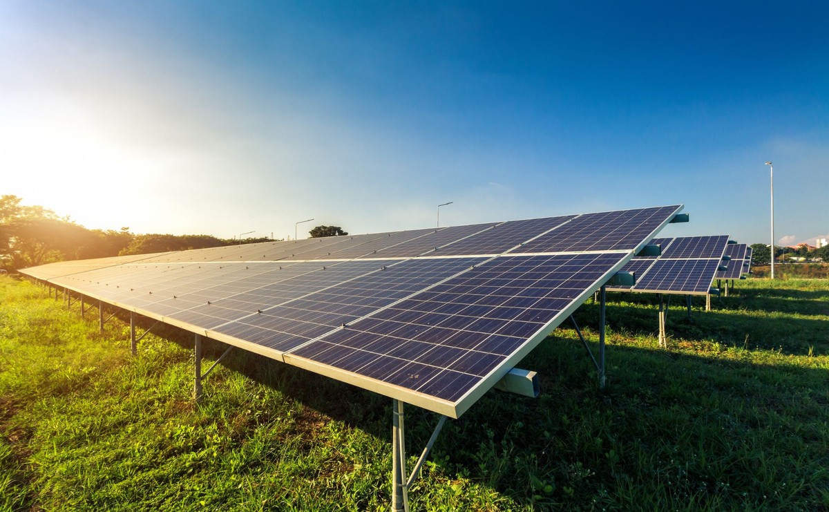 Coraz więcej energii z OZE, coraz mniej z węgla. Enea ogłasza nową strategię