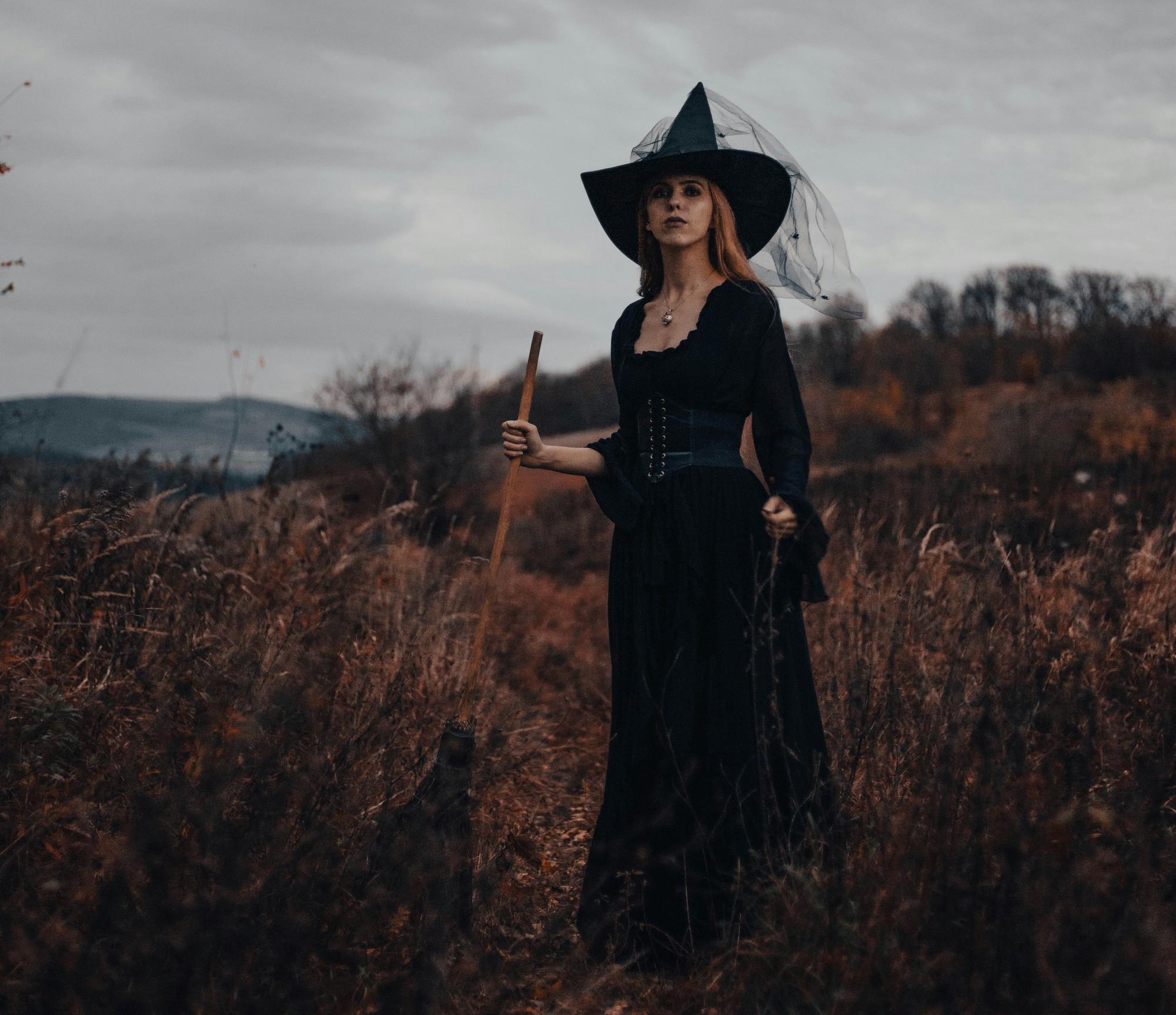 Temný príbeh lovca čarodejníc.