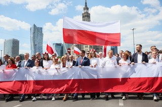 Remis na ostatniej prostej kampanii. Kto wygra wybory prezydenckie 2025?