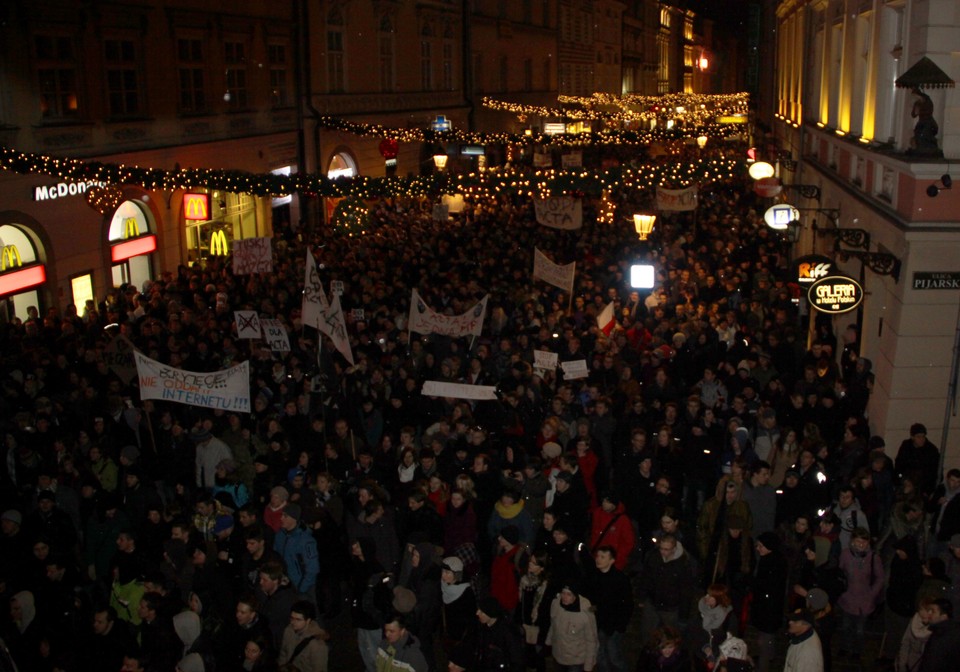 Manifestacja przeciwko ACTA w Krakowie, fot. Norbert Litwiński / Onet