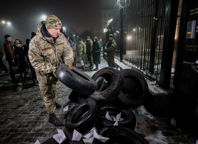 Demonstracja przed rosyjską ambasadą 