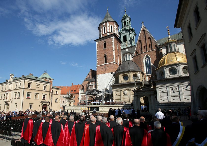 Ostatnia droga kard. Franciszka Macharskiego