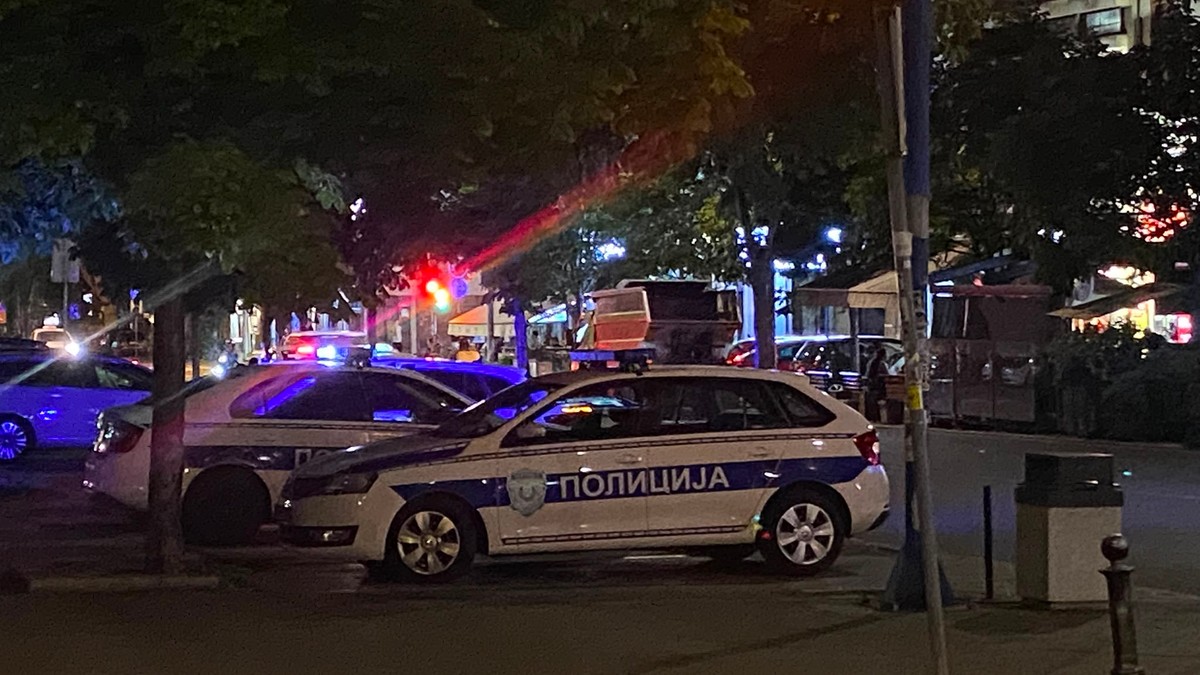 Mesto gde je devojka izbodena kod Vukovog spomenika