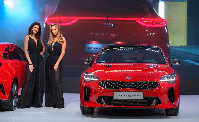 Kia Stinger GT z silnikiem 3.3 V6 T-GDI/370 KM i seryjnym napędem 4x4