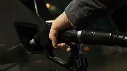 Piaci áron veszi az üzemanyagot? Szerdára időzítse a tankolást! 