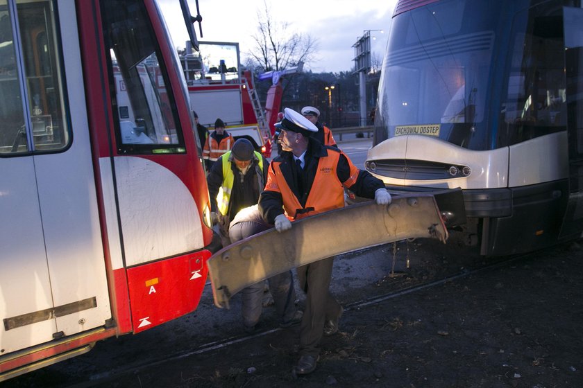 Gdańsk sparaliżowany! Wykoleił się tramwaj!