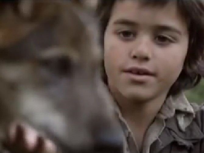 Scena iz filma "Entrelobos" koji je izašao 2010, a inspirisan je Markosovim životom 