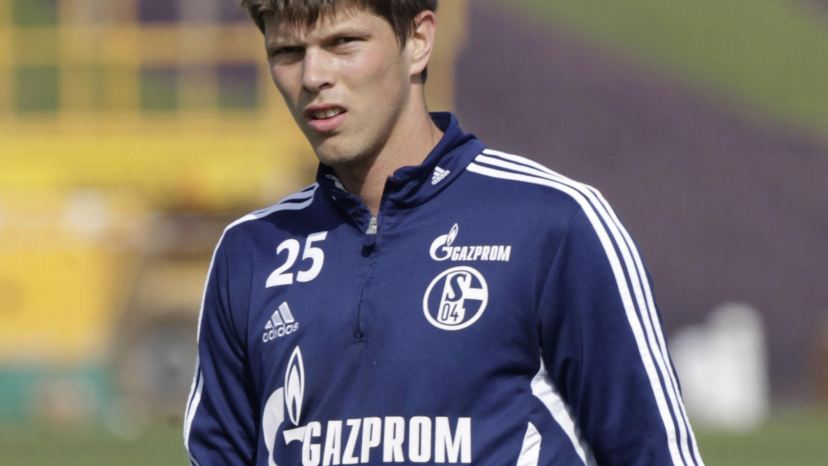 Napastnik reprezentacji Holandii, Klaas-Jan Huntelaar przyznał, że chciałby pozostać na dłużej w Schalke 04 Gelsenkirchen i jest gotowy na przedłużenie z klubem kontraktu.
