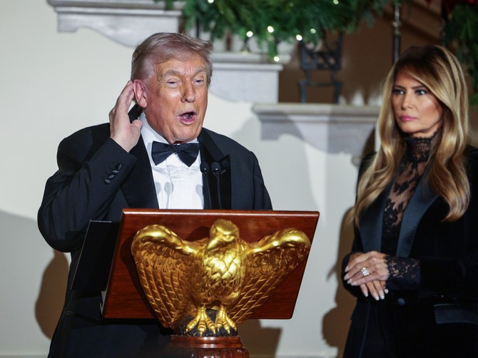 Donald Tramp razvezao jezik i sad svi znaju kakav donji veš Melanija nosi
