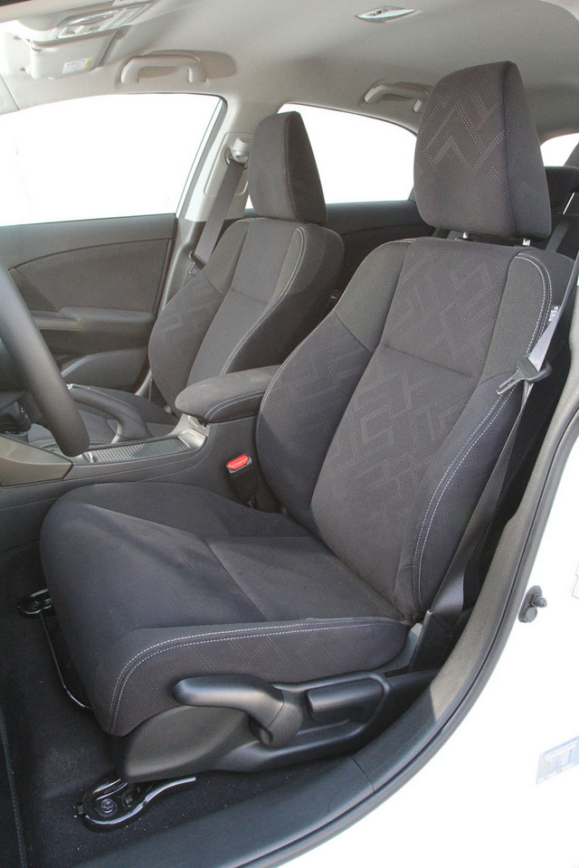 Nietuzinkowy hatchback - Test Hondy Civic 1.8