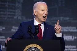 Amerykański pakiet pomocowy. "Do Ukrainy trafi co najwyżej jedna piąta"