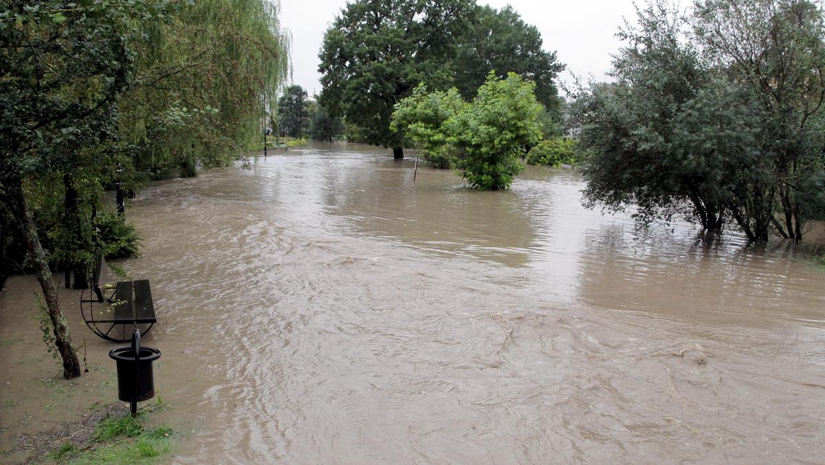 podtopione ulice w Elblągu