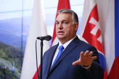 Orban krytykuje pakt migracyjny. 'Węgrzy nie chcą u siebie społeczeństwa otwartego'