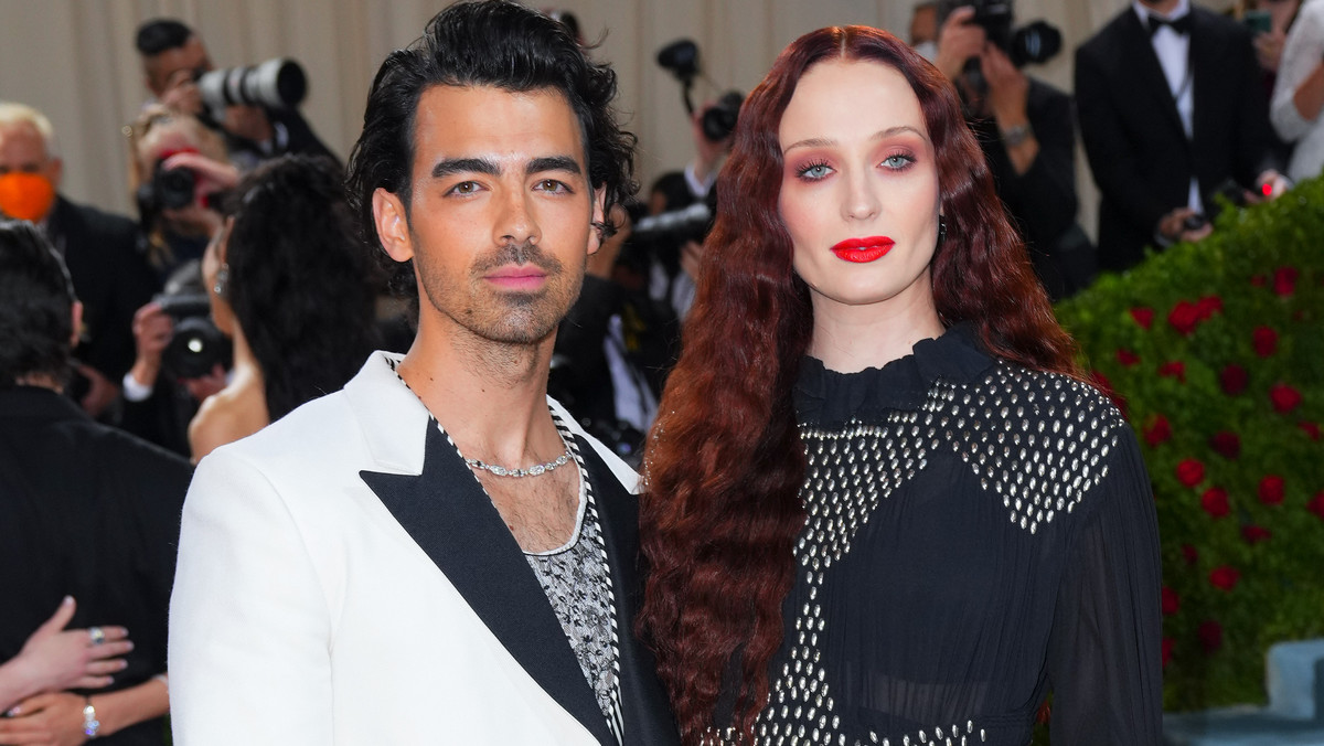 Sophie Turner i Joe Jonas powitali na świecie drugie dziecko. Znamy płeć