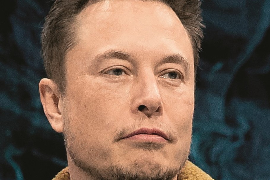 Elon Musk przeprowadził pierwszą komercyjną misję załogową dla NASA