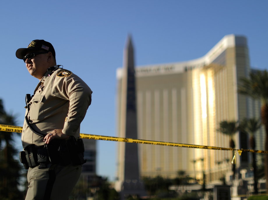 A police officer in front of the Mandalay Bay.