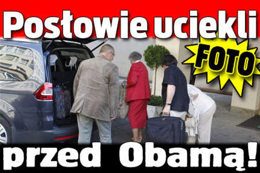 Posłowie uciekli przed Obamą! FOTY