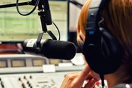 Radio media studio dziennikarstwo