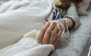 Organizacje postulują zmiany dot. leczenia zaawansowanego raka piersi