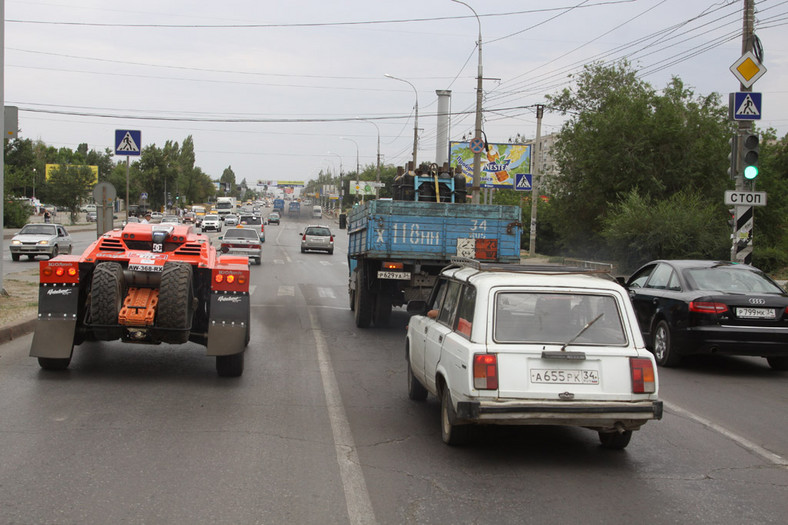 Silk Way Rally: wyprawa jedwabnym szlakiem