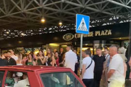 Došli na MATURU U "SVEMIRSKOM BRODU" Momci i Vazduhoplovne akademije ODLETELI DIREKTNO U LEGENDU  i niko ne može da prestane da smeje OVOM PRIZORU