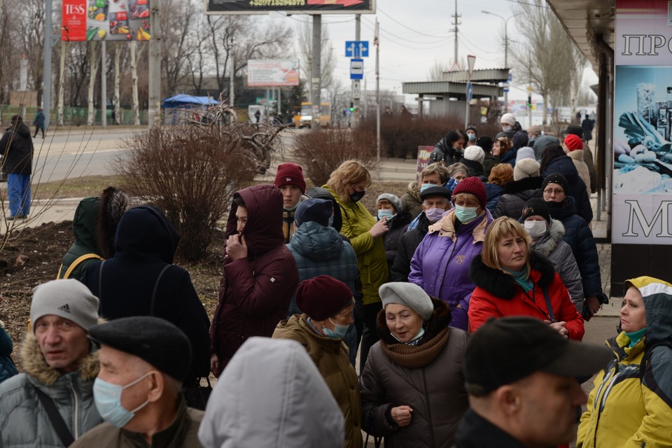 Donieck. Tutaj też mieszkańcy ruszyli do banków po gotówkę