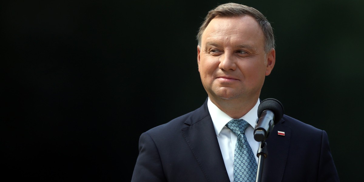  "Jestem. Nie zniknąłem. To normalne, że w kampanii polityk jest dużo częściej eksponowany w mediach" - mówi w wywiadzie dla "DGP" Andrzej Duda.