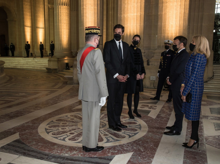 Para prezydencka Francji uczestniczyła wczoraj w uroczystościach związanych z 200 rocznicą śmierci Napoleona...