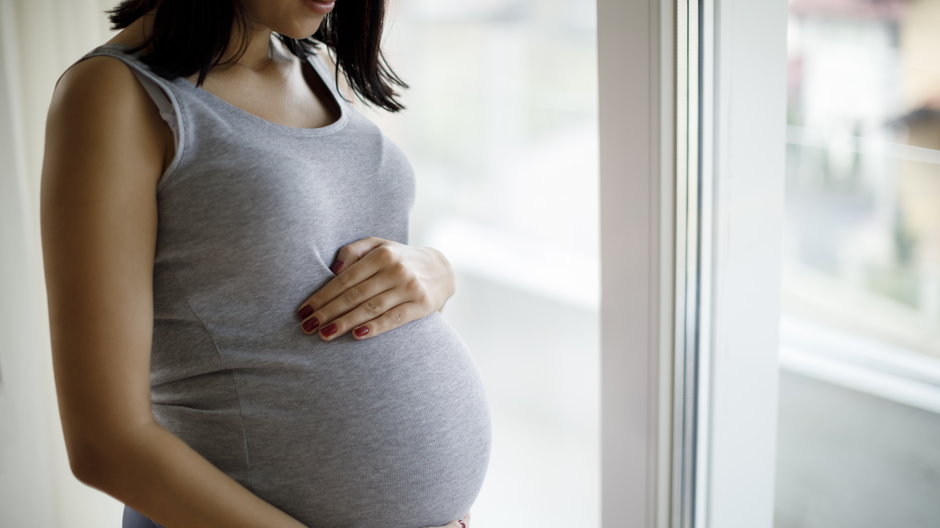 Jak przyspieszyć poród? - naturalne sposoby, obkurczanie macicy, sztuczne wywołanie