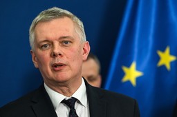 Siemoniak o wyniku audytu w służbach: Szokujące, w jaki sposób wykorzystywano fundusz na prywatne cele