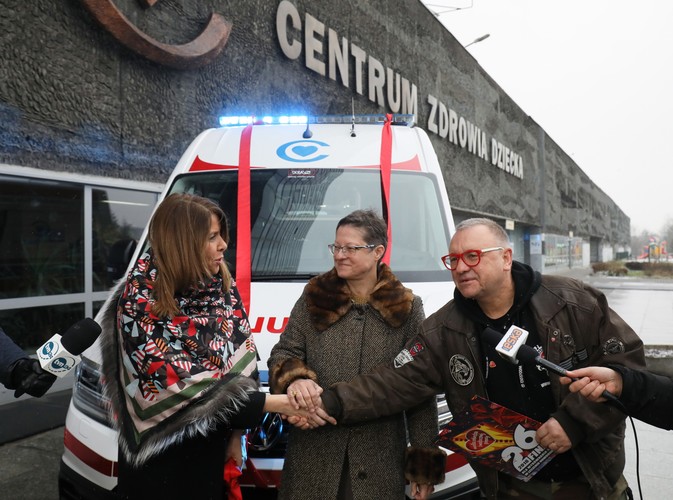 KARETKA OD WIELKIEJ ORKIESTRY ŚWIĄTECZNEJ POMOCY