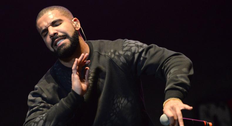 Here's Why Drake Got Booed at a Music Festival