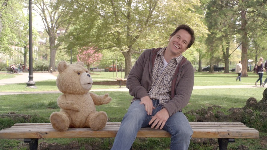 Najlepsza walka: Mark Wahlberg vs. Seth MacFarlane jako Ted – 'Ted'