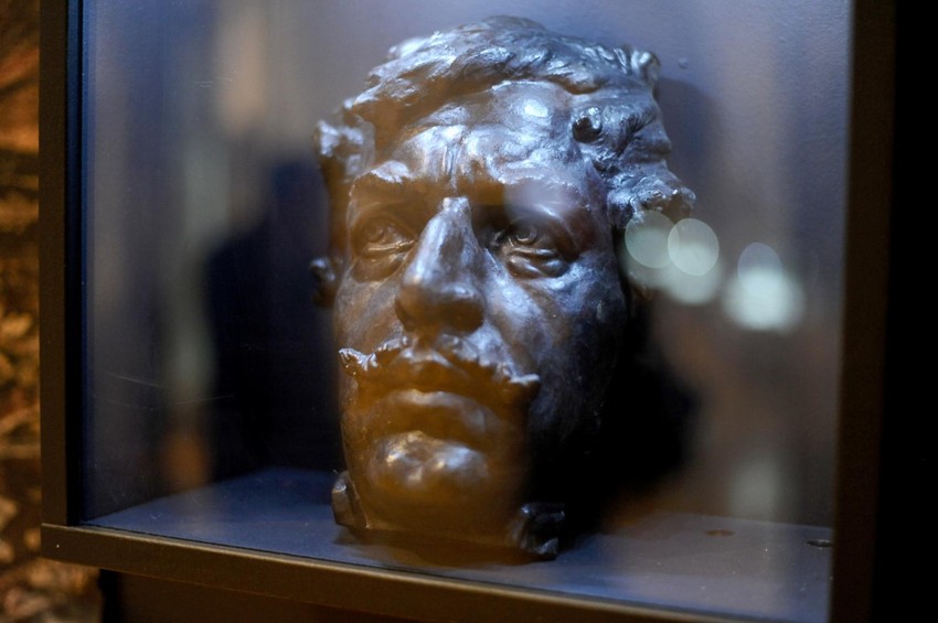 Glava Vožda Karađorđa