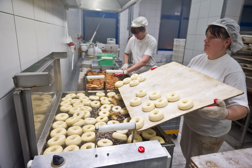 W zwykłe dni piekarnia przygotowuje około 2000 pączków, fot. Wojciech Pacewicz