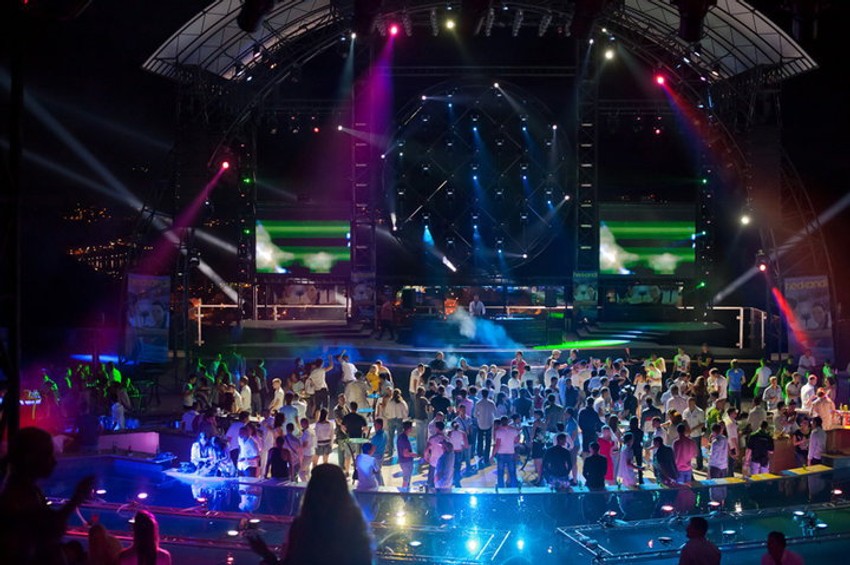 U diskoteci „Top Hill“ bilo je oko 2.000 gostiju