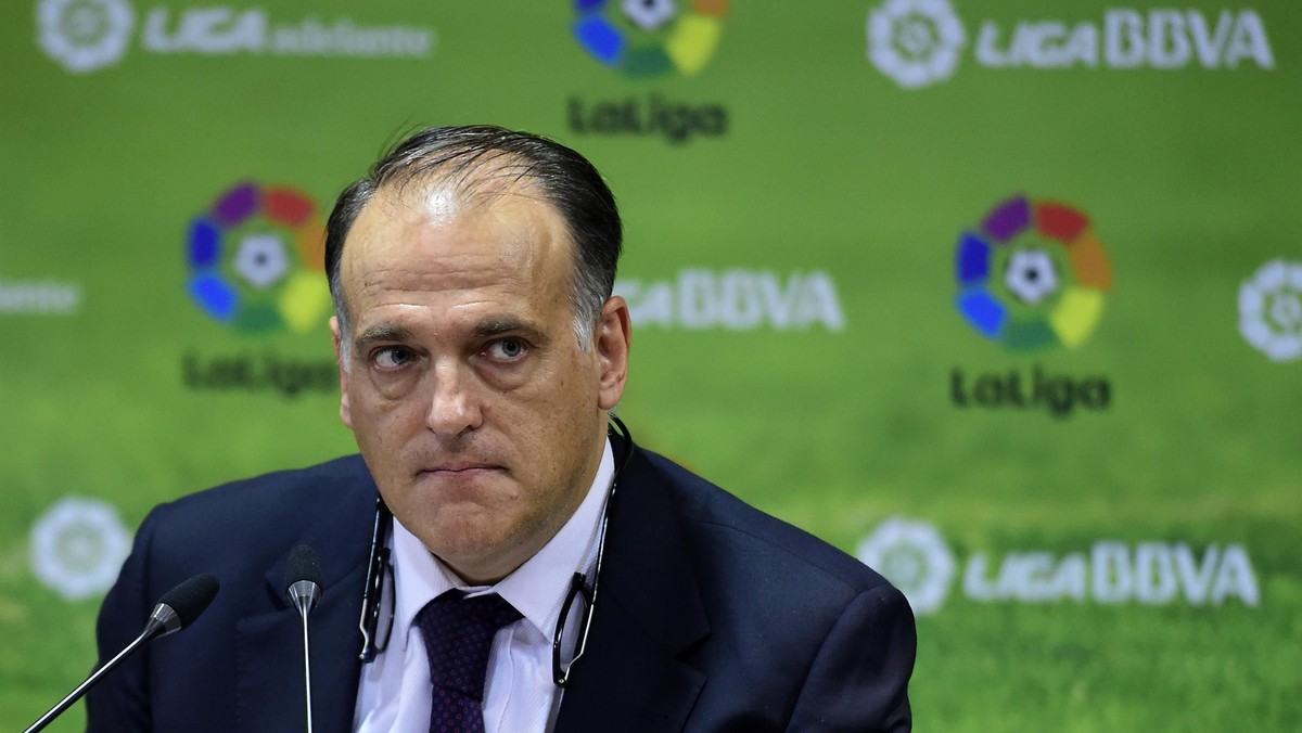 Prezes La Ligi Javier Tebas stwierdził, że kilka spotkań najbliższej kolejki może nie odbyć się ze względu na warunki atmosferyczne. Problemem w tym wypadku są wysokie temperatury.