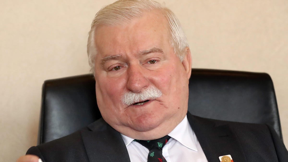 Lech Wałęsa chce od Wiadomości TVP sprostowania "nieprawdziwych informacji, że był współpracownikiem SB". TVP chce oddalenia pozwu. Sąd rozpoczął badanie tej sprawy. Odroczył ją do grudnia wobec wątpliwości, czy szefowa "Wiadomości" jest właściwą osobą pozwaną w tej sprawie.