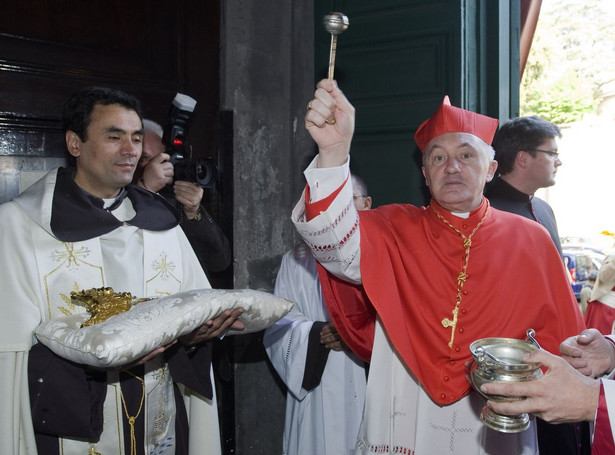 Nowy wiceprezes PiS uczy kardynała, co jest w katechizmie