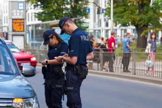 Polscy kierowcy odkryli sprytny sposób na uniknięcie punktów karnych. To prosty manewr zgodny z prawem