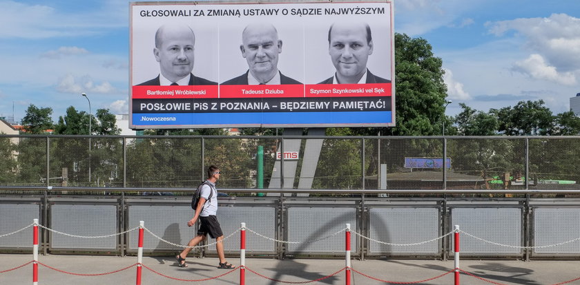 Szokujący baner w centrum miasta. Tak karzą polityków PiS