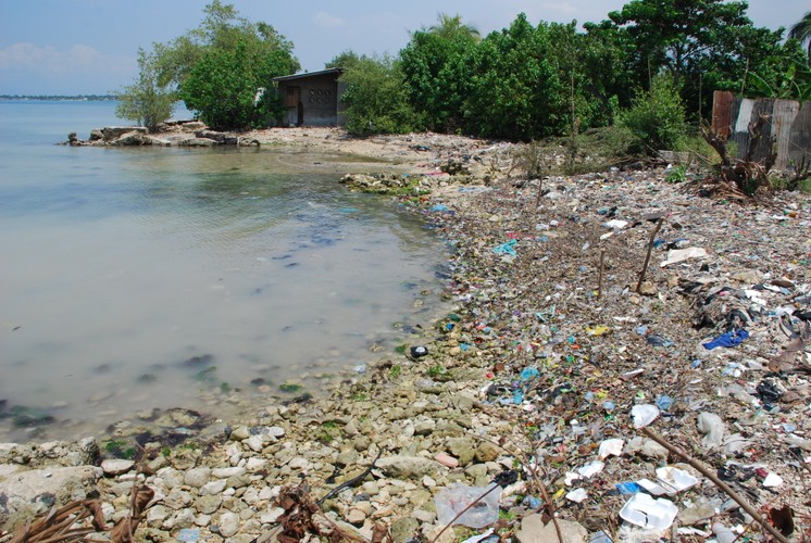 Plaża w stolicy Haiti