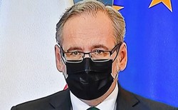 Niedzielski zawiesił dyrektora szpitala w Radomiu. Prezydent miasta idzie do sądu