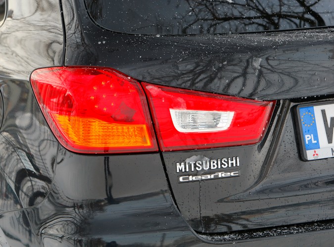 Sprawdzamy czy Mitsubishi ASX jest na tyle atrakcyjną propozycją, aby stworzyć realne zagrożenie dla już leciwego ale wciąż popularnego Qashqaia.