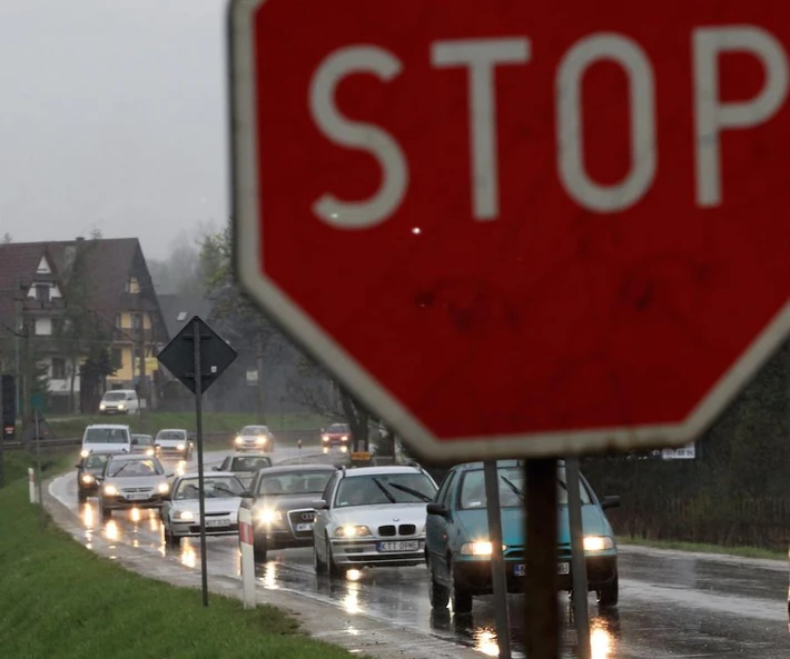 4. Brak mechanizmów stop i planu transakcji