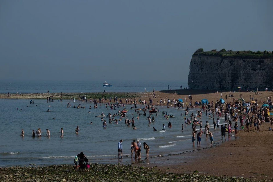 U Britaniji je već otvorena sezona kupanja | Foto: REUTERS/Chris J. Ratcliffe