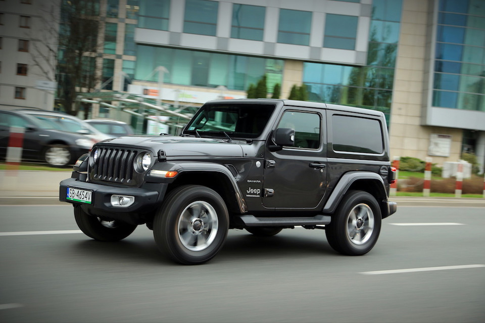 Jeep Wrangler Sahara nie tylko na pustynię TEST