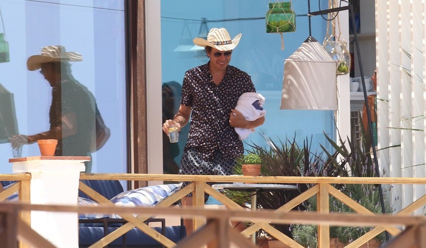 Fond je bio namenjen za lične probleme radnika - Kimbal Mask (na slici u Španiji uoči priprema za svoje venčanje 2018)